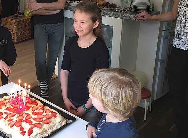 hilda fyller nio år