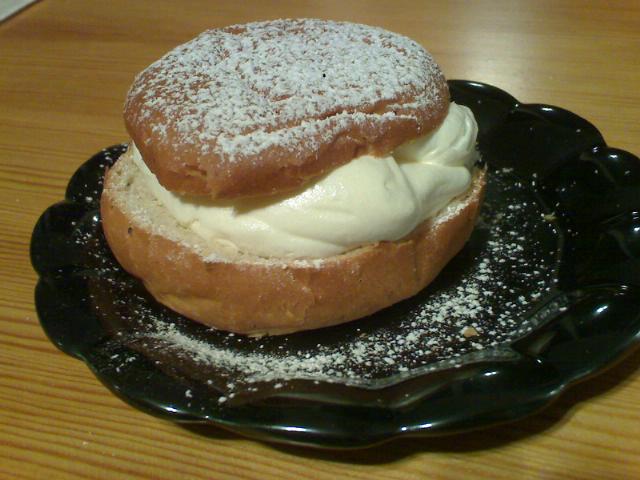 hemgjord semla